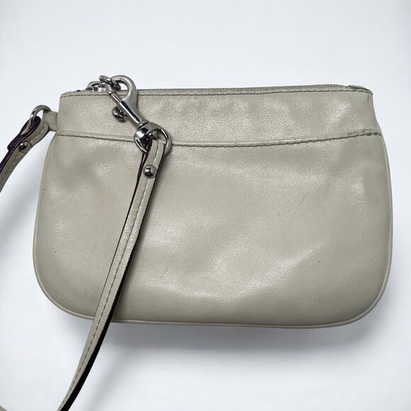 Coach Wristlet Pouch – Cream Leather Mini Zip Wallet - Picture 2 of 6